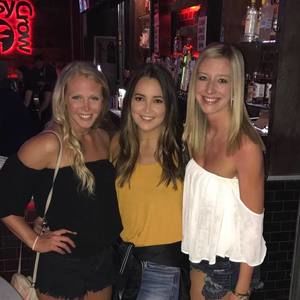 Meet your Posher, Claire